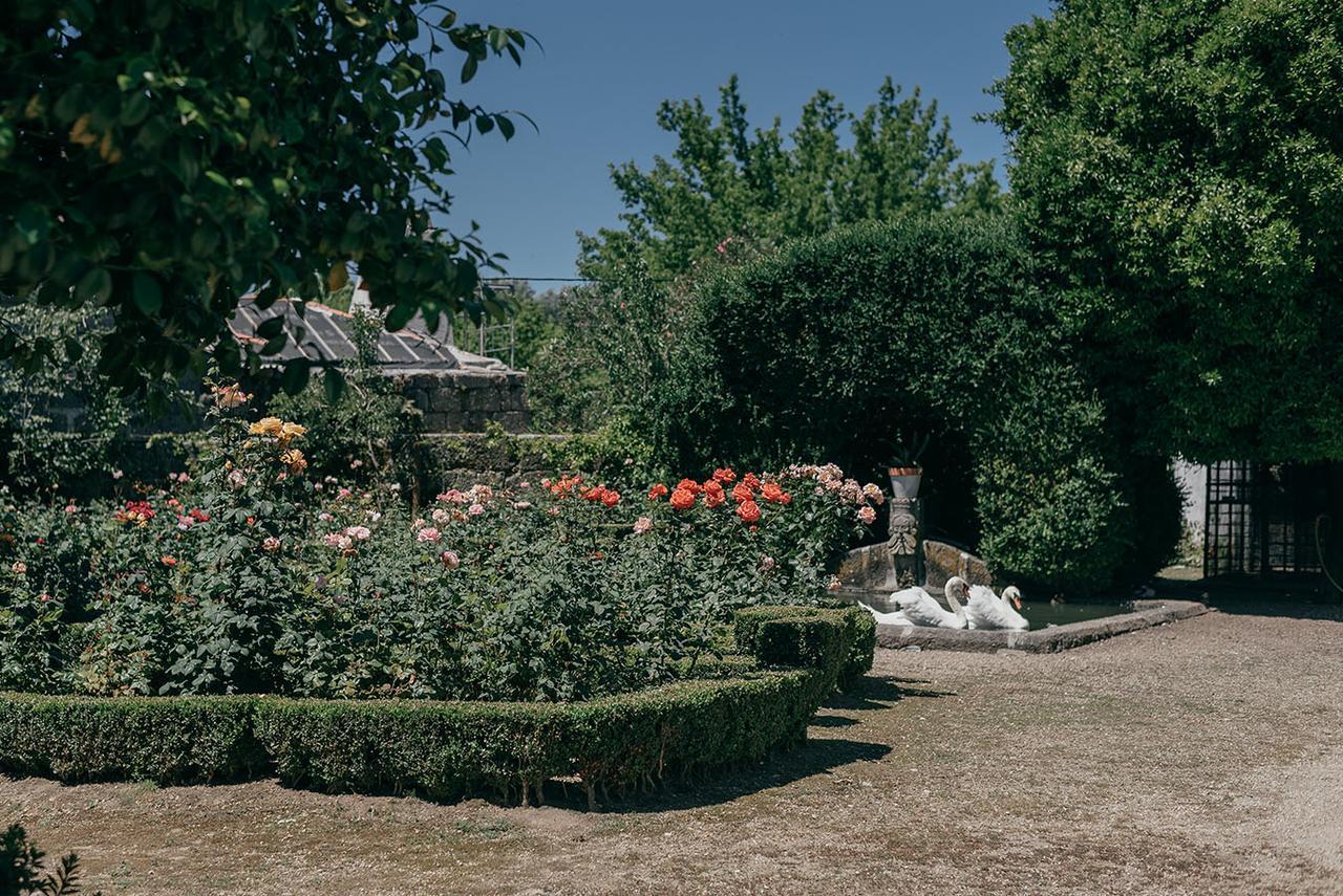 Casa Dos Pombais Bed & Breakfast Guimarães Exterior photo